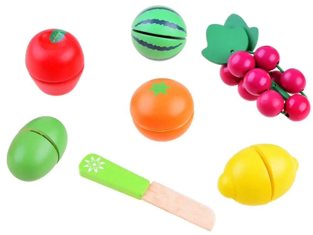 Dřevěné ovoce v bedýnce